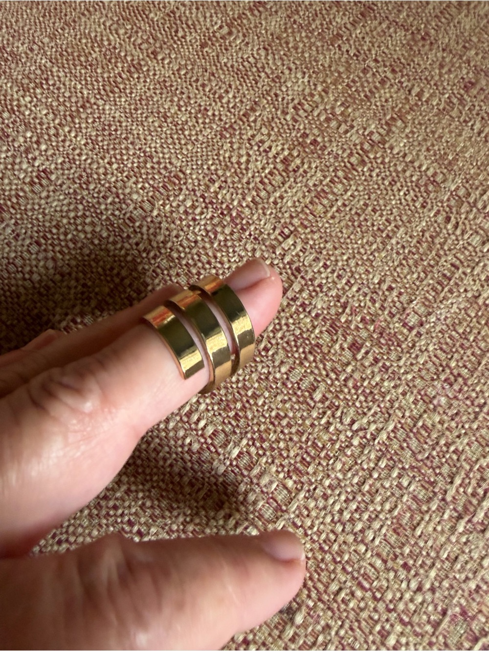 Source Unknown Gold Triple Band Ring